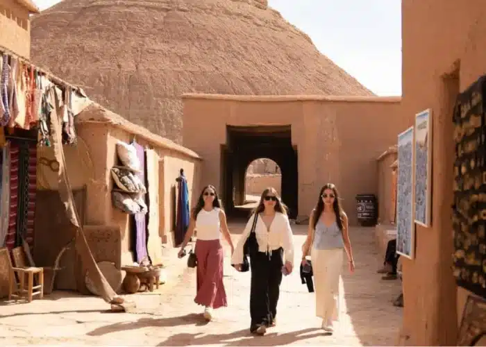 Itinerario Marocco 7 giorni: viaggio da Marrakech a Tangeri con tour nel deserto del Sahara, città imperiali e la pittoresca città blu di Chefchaouen.