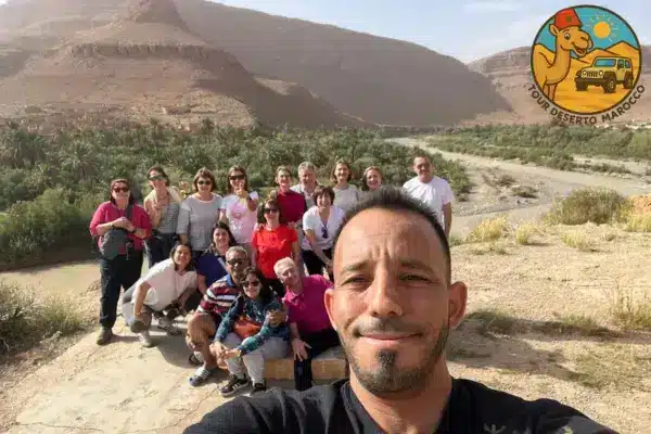 Mubarak – Tour Deserto Marocco Mubarak Tour Deserto Marocco, guida e autista esperto del Sahara marocchino