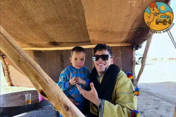 Mustapha – Tour Deserto Marocco Mustapha, fondatore di Tour Deserto Marocco, guida esperto nel deserto del Sahara